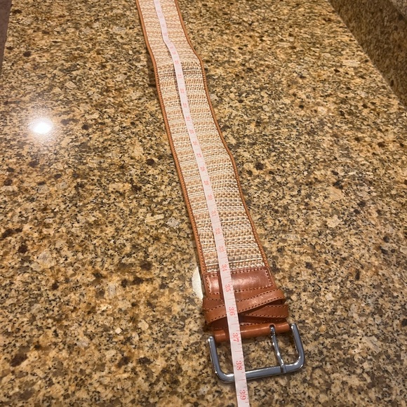 3” Wide Light Tan Leather and Woven Women’s Belt M VGUC - Picture 3 of 9